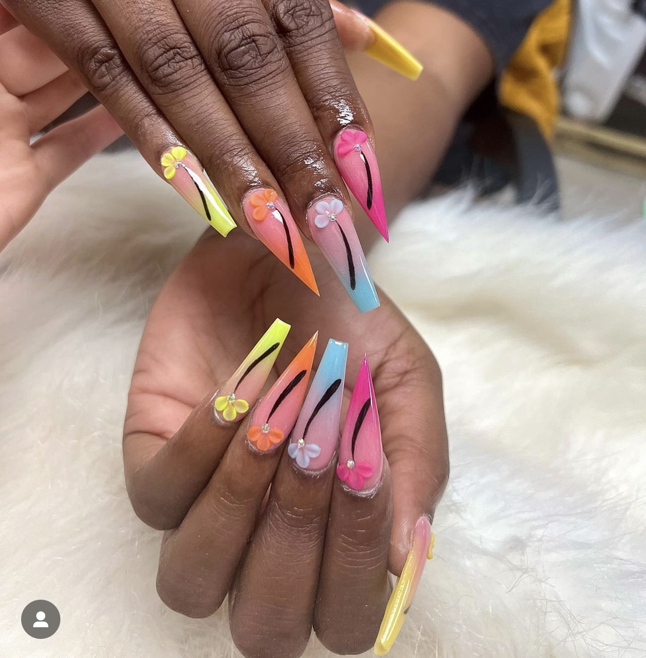 Le Nail and Spa nail work in Milwaukee, Wisconsin